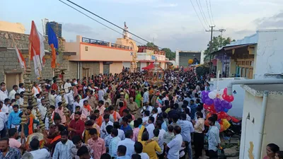 ತೇರು ಎಳೆದು ಸಂಭ್ರಮಿಸಿದ ನಾರಿಯರು