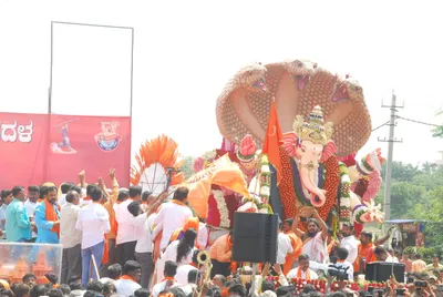 ಹಿಂದೂ ಮಹಾ ಗಣಪತಿ ಶೋಭಾಯಾತ್ರೆ ಆರಂಭ